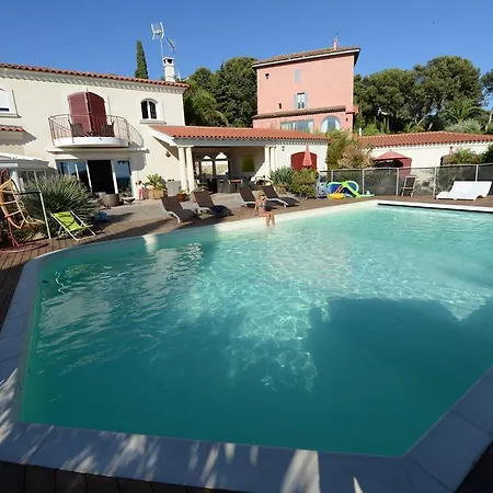 Val D'azur Bed & Breakfast