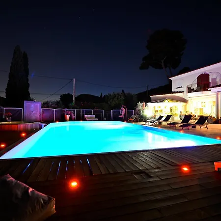 Val D'azur 카르쿠에이란느