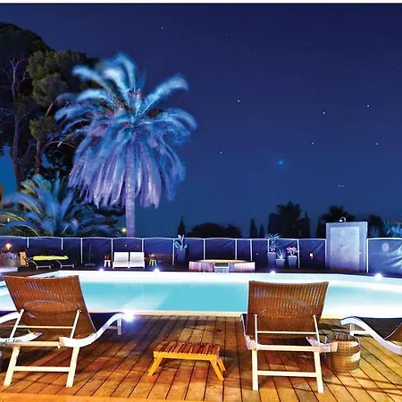 Val D'azur Bed & Breakfast 3*