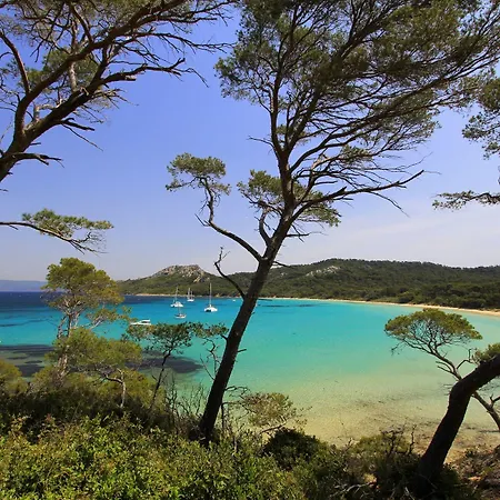 Val D'azur 住宿加早餐酒店 4*